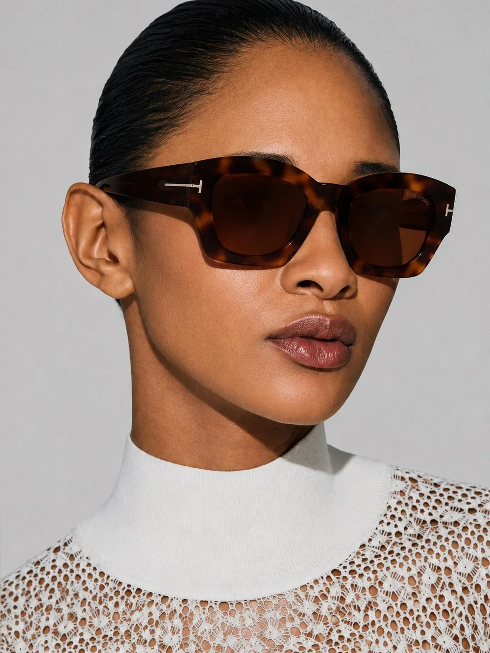 New, TOM FORD Guilliana Sunglasses TF1083 53F Authentic